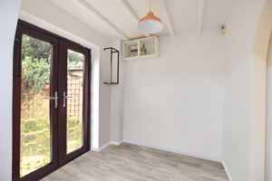 Photo 6- click for photo gallery